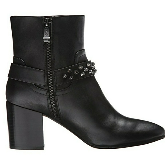 Chic & Edgy Report Signature Booties - Picture 3 of 3